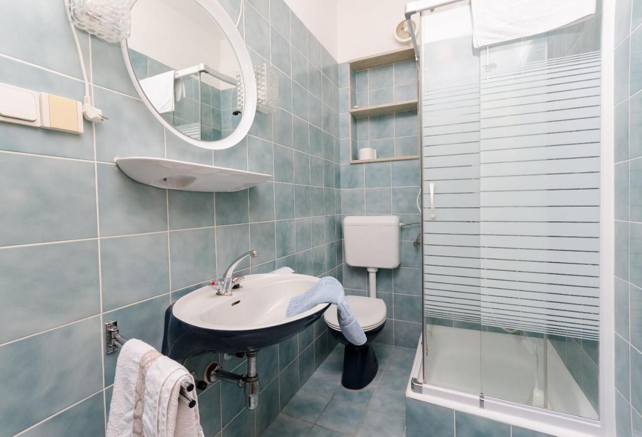 Apartments Slavica R Banjol المظهر الخارجي الصورة