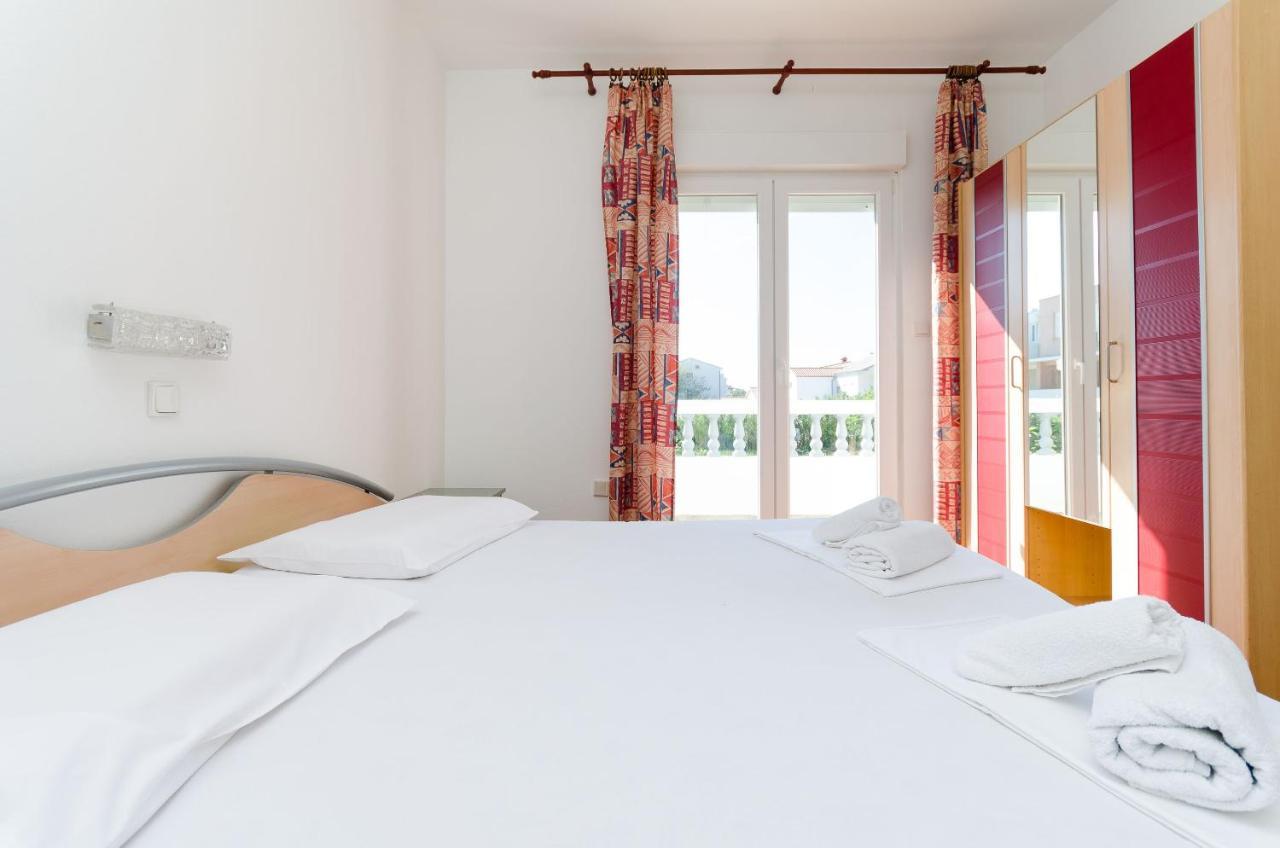 Apartments Slavica R Banjol المظهر الخارجي الصورة