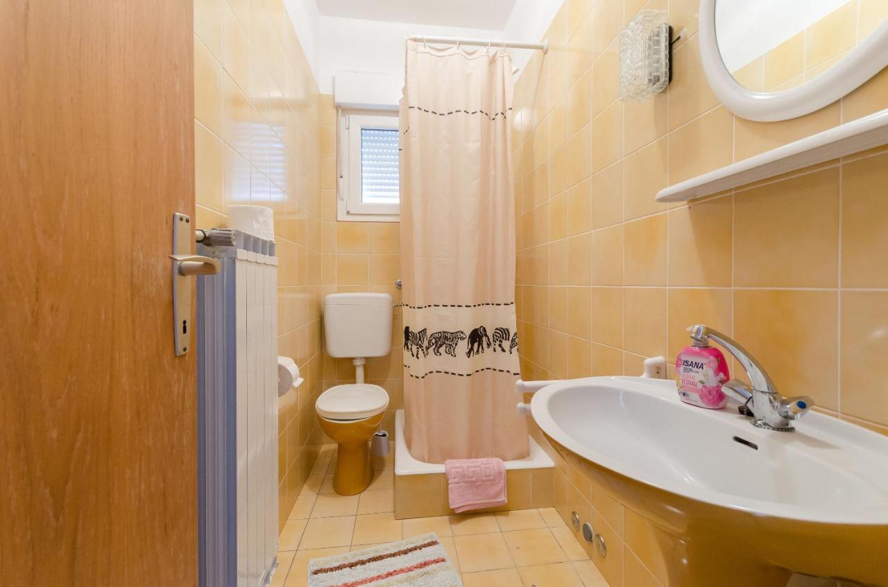 Apartments Slavica R Banjol المظهر الخارجي الصورة
