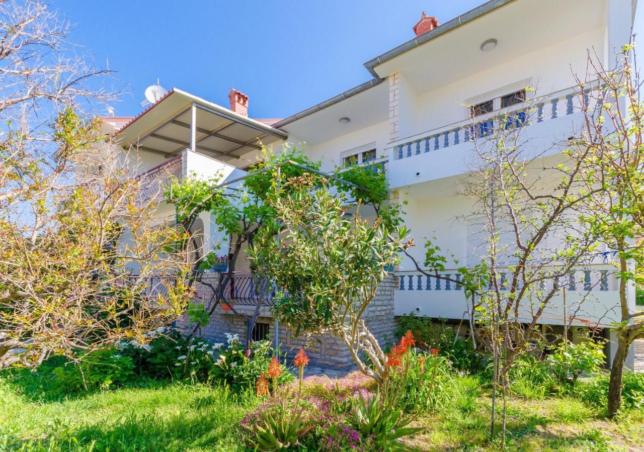 Apartments Slavica R Banjol المظهر الخارجي الصورة